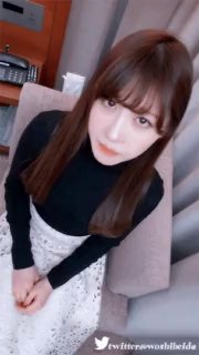 不逊于私人玩物的网红少女安娜Anna收费作品杨柳细腰一对车大灯超赞尤其是大乳头好像吸一吸舔一舔 图42P视频1V